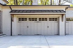 Metro Garage Door Repair Service Newport Beach, CA 949-444-5738 - garage-doors-side